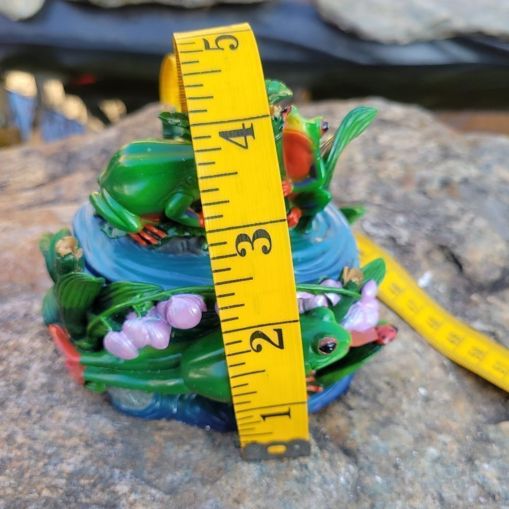 Frog Handpainted Trinket Box‎ - Picture 9 of 12